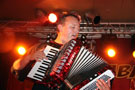 nlhum201109134484.jpg