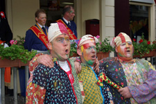 Bielemannen tijdens de Hummelse kermis (Hummelo, 2007)