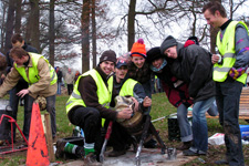 Carbidschieten op oudejaarsdag in Hummelo (2006)