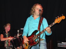 Fishfever tijdens Rock 'n Ten festival (Doetinchem 2010, foto: Harold Pelgrom)