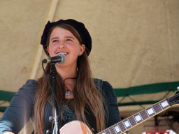 Leonie Evans tijdens Mañana Mañana (Hummelo 2013, foto: Harold Pelgrom)