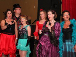 Musical Producties Gaanderen tijdens Vive la France (Hummelo 2013, foto: Harold Pelgrom)