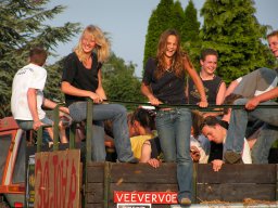 Høken bij Flophouse in Toldiek (Toldijk 2006, foto: Harold Pelgrom)