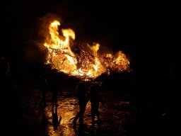 Paasvuur (Hummelo 2010, foto: Harold Pelgrom)