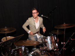 Pooh Now tijdens Rock 'n Ten Festival (Doetinchem 2013, foto: Harold Pelgrom)